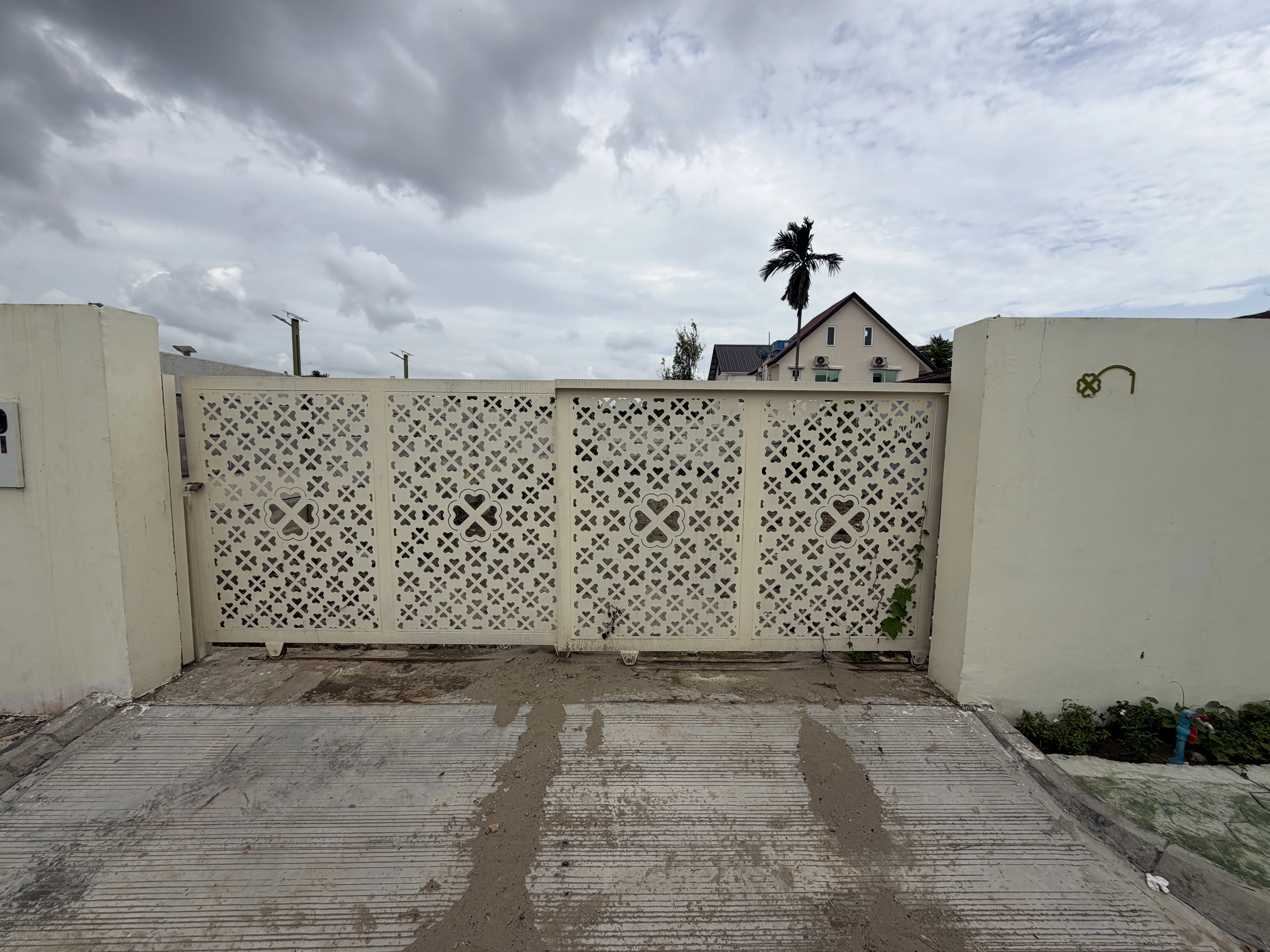 Lot 1 (The Palm Avenue)